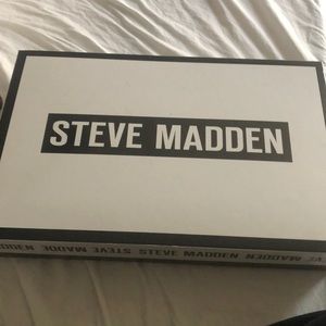 Steven madden purse and hat